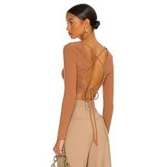 ASTR Shirt Womens XS Brown Long Sleeve Ribbed Open Back Crop Top Lace Up - Picture 1 of 6
